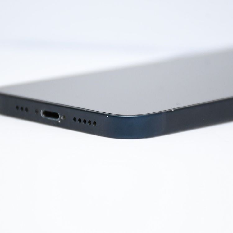 ����°�ʴ������վ����ʡ�SIM�ե꡼ iPhone 13 256GB �ߥåɥʥ���