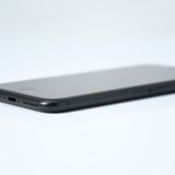 �ڽ����Хåƥ꡼�������� 81���SIM�ե꡼ iPhone SE �裲���� 64GB �֥�å�