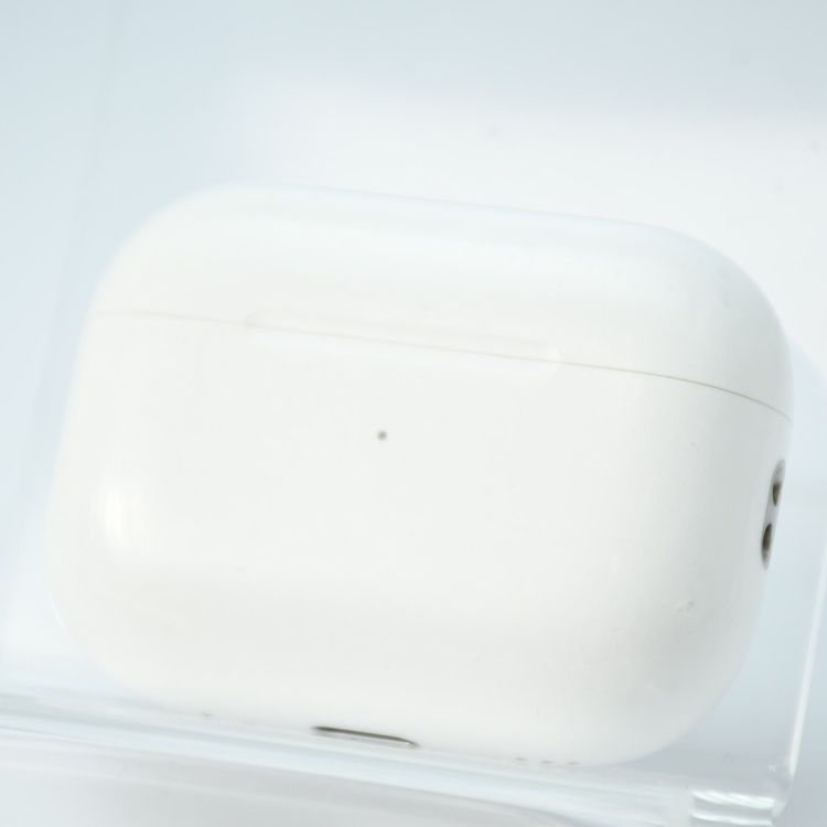 AirPods Pro ��2���� MagSafe���ť�����(USB-C)�դ� A3047