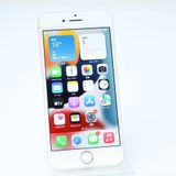 ��ư���ǽ���Хåƥ꡼�������� 81���SIM�ե꡼ iPhone7 32GB ����С�