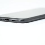 �ڽ����Хåƥ꡼80���SIM�ե꡼ iPhone SE �裲���� 64GB �֥�å�