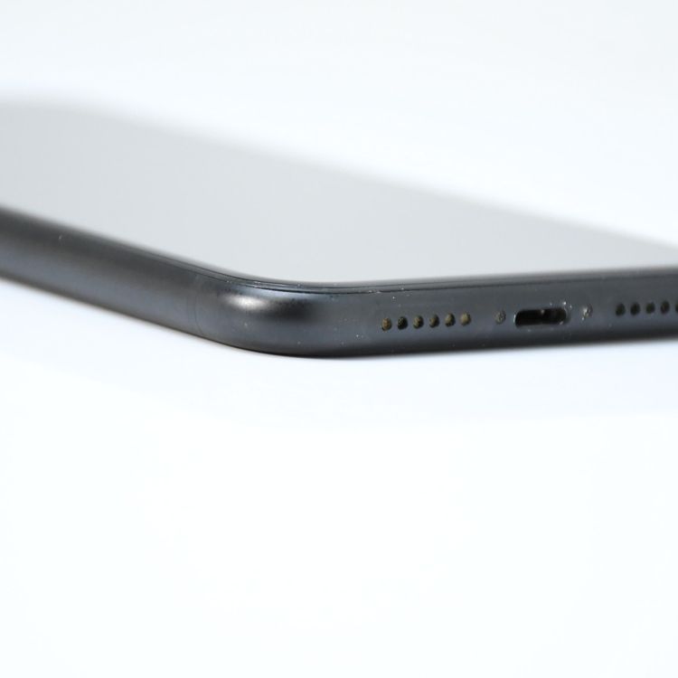 �����ʡ������Хåƥ꡼82���SIM�ե꡼ iPhone XR 64GB �֥�å�