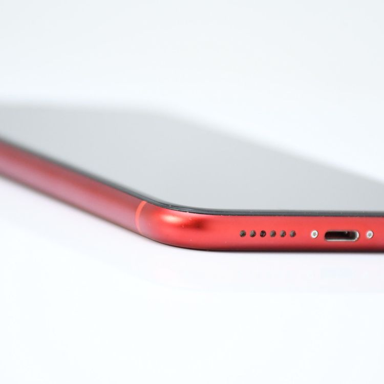 au SIM�ե꡼ iPhone XR 64GB ��å�