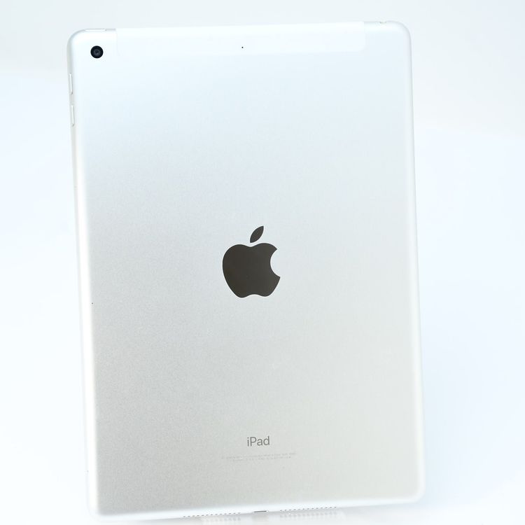ʡdocomo SIMե꡼iPad(5) Wi-Fi + Cellular  32GB