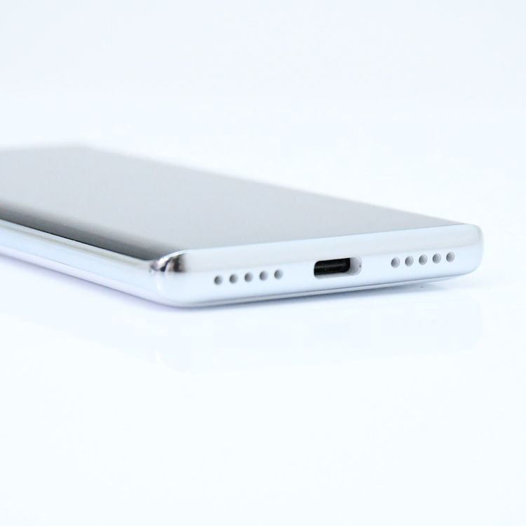 ʡSIMե꡼ Rakuten Hand P710 64GB ۥ磻
