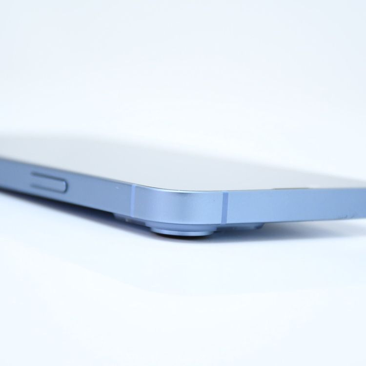 ڽХåƥ꡼ 100SIMե꡼ iPhone14 128GB ֥롼