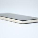 �ڽ����Хåƥ꡼�������� 81���SIM�ե꡼ iPhone SE ��3���� 64GB �������饤��