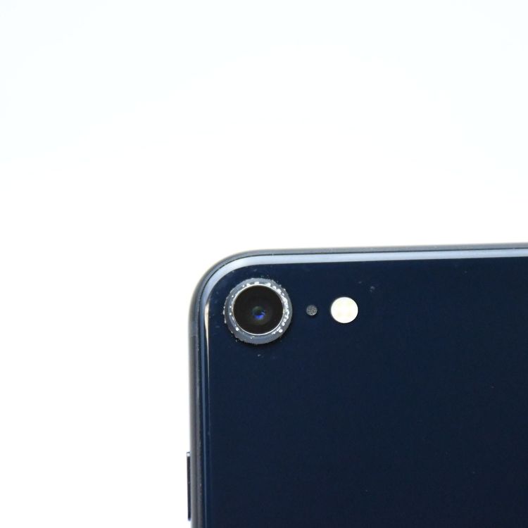 ưġ100 %SIMե꡼ iPhone SE 3 64GB ߥåɥʥ