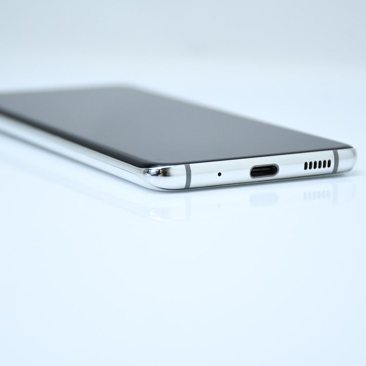 【電池良好】SIMフリー docomo Galaxy S20 5G SC-51A クラウドホワイト