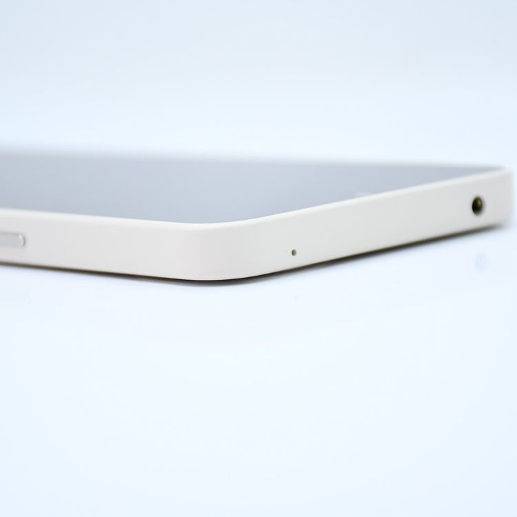 ڿƱ͡docmo SIMե꡼ AQUOS wish4 SH-52E ۥ磻