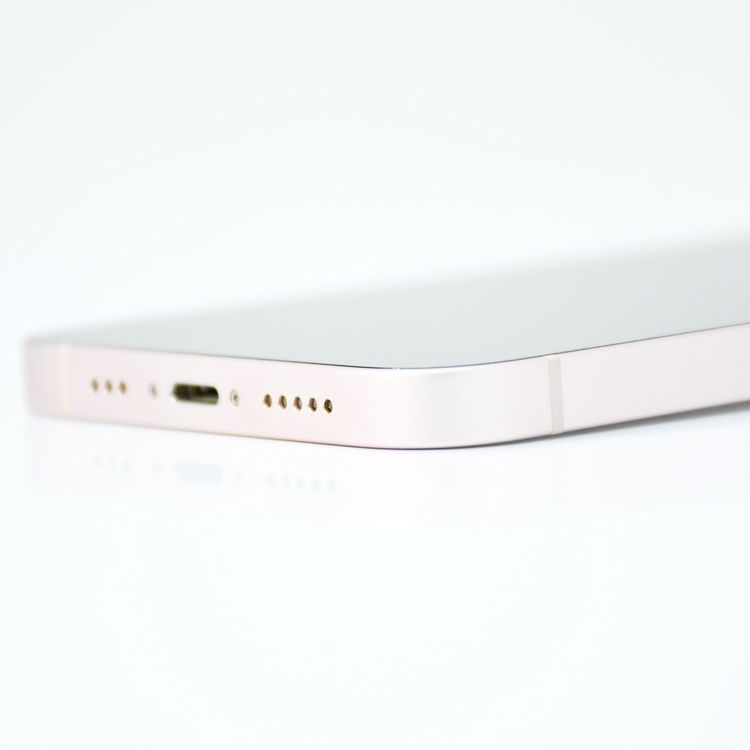 �����ʡ���°�ʴ�����docomo SIM�ե꡼ iPhone13 128GB �ԥ�