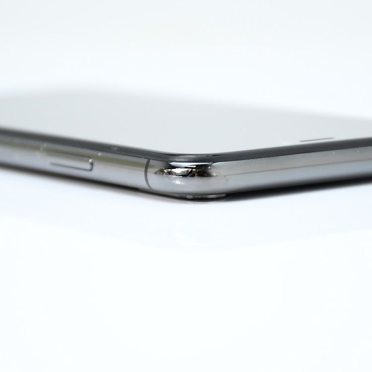 �ڱվ����ʡ�ư��ġ�����100 %��SIM�ե꡼iPhone X 256GB ���ڡ������쥤