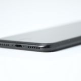 �ڽ����Хåƥ꡼87���SIM�ե꡼ iPhone SE �裲���� 64GB �֥�å�