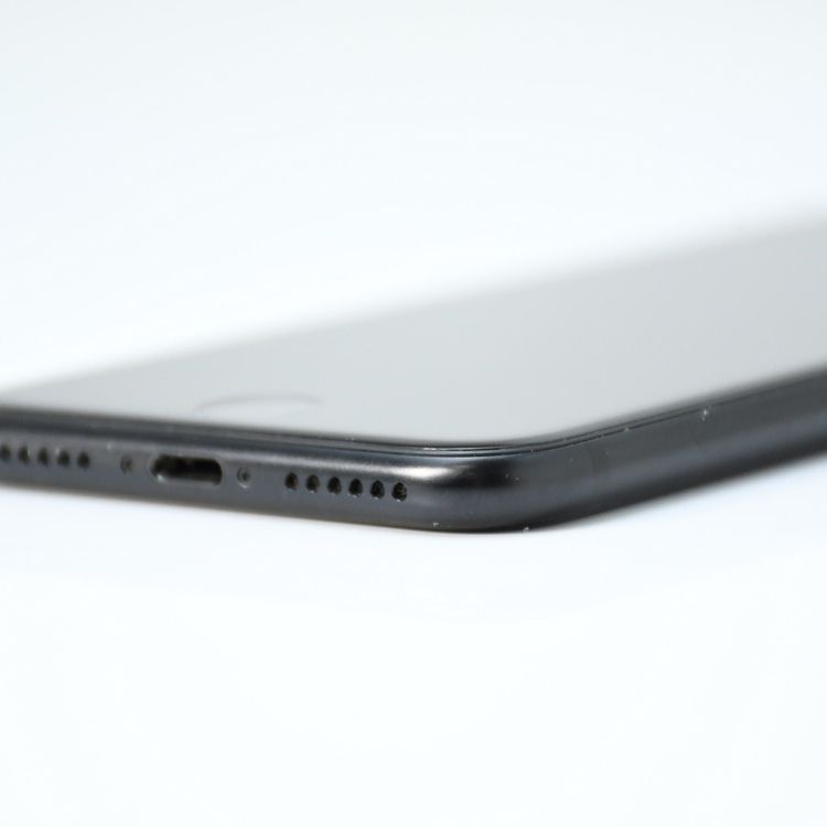 �ڽ����Хåƥ꡼87���SIM�ե꡼ iPhone SE �裲���� 64GB �֥�å�