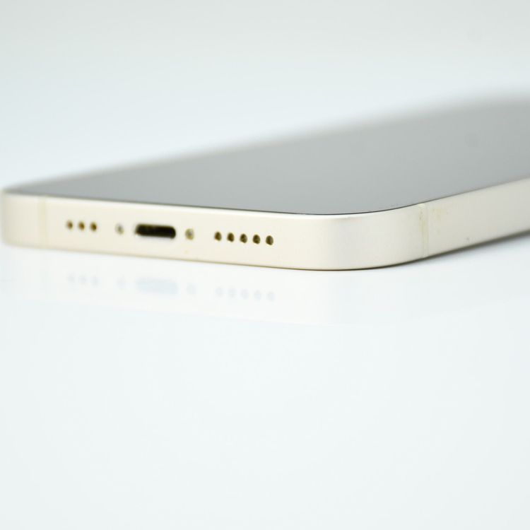 �����ʡ�docomo SIM�ե꡼ iPhone13 128GB �������饤��