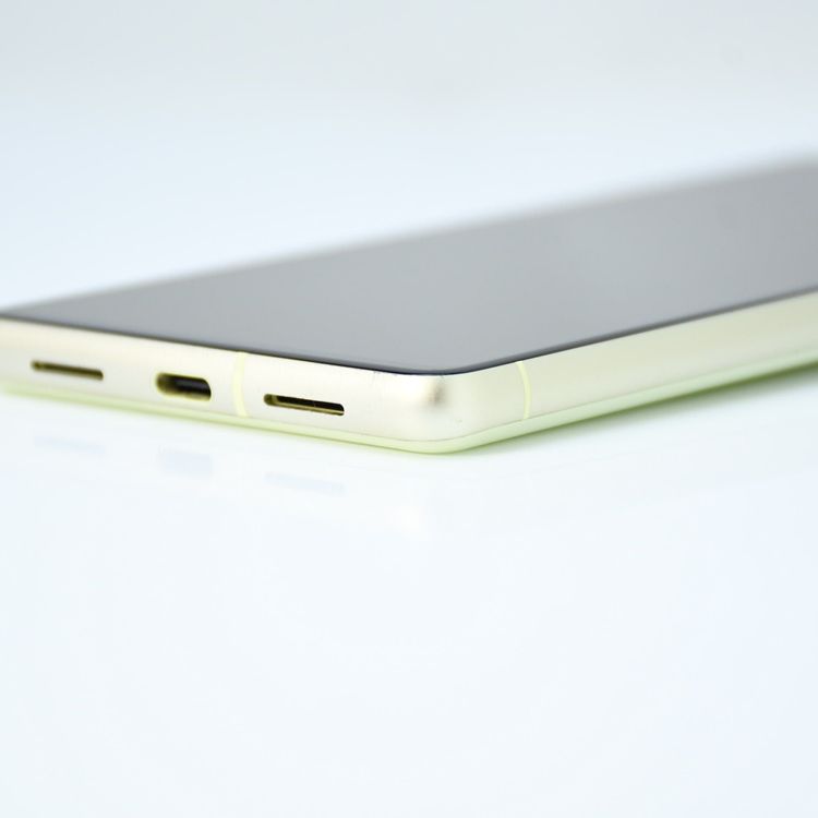 �ڱվ����ʡ������ɹ���SIM�ե꡼ Google Pixel 7 128GB ���󥰥饹