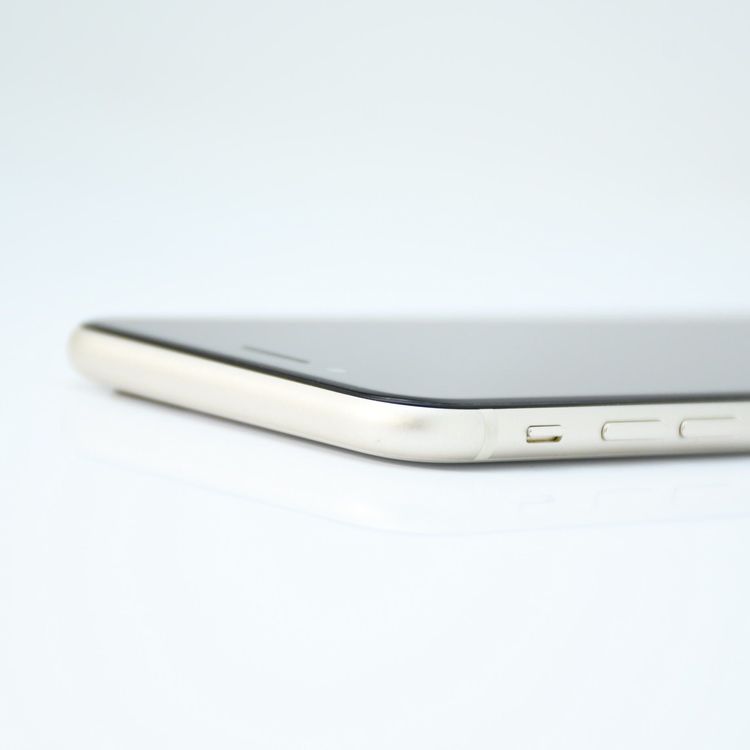 �����ʡ�SIM�ե꡼ iPhoneSE �裳���� 128GB �������饤��