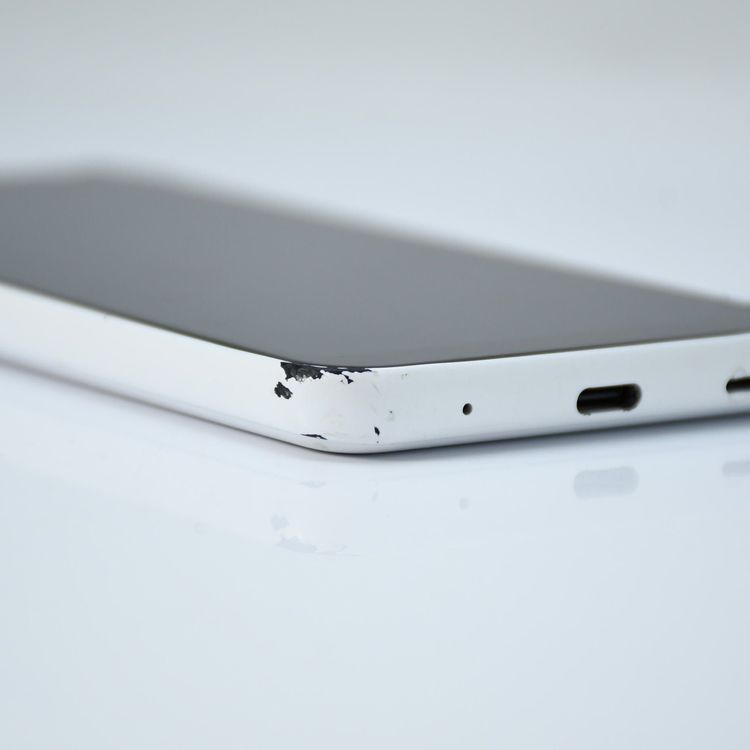 ɹ SIMե꡼ docomo arrows We F-51B ۥ磻