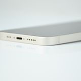 �����ʡ������Хåƥ꡼��������83%��SIM�ե꡼iPhone14 128GB �������饤��