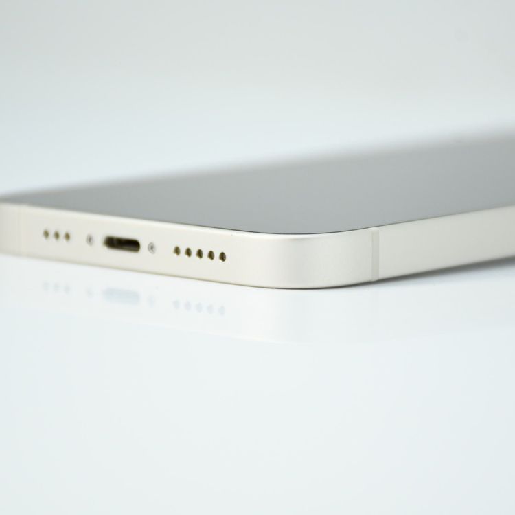 �����ʡ������Хåƥ꡼��������83%��SIM�ե꡼iPhone14 128GB �������饤��