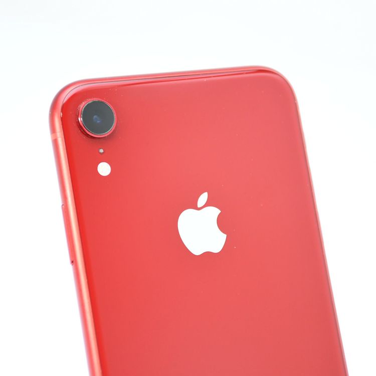 �ڱվ����ʡ������Хåƥ꡼81���docomo SIM�ե꡼ iPhone XR 64GB ��å�
