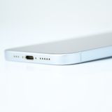 �ڱվ����ʡ������Хåƥ꡼93���SIM�ե꡼ iPhone15 128GB �֥롼