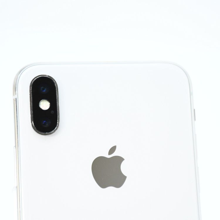 �ڥХåƥ꡼�������� 82����վ����ʡ�docomo SIM�ե꡼ iPhoneX 64GB