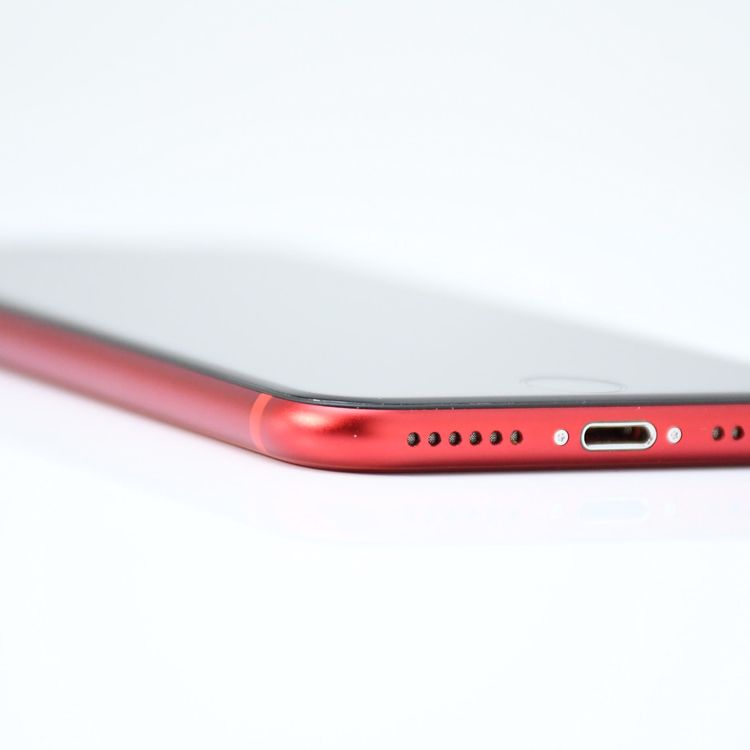 �����ʡ�SIM�ե꡼ iPhone SE �裲���� 128GB ��å�