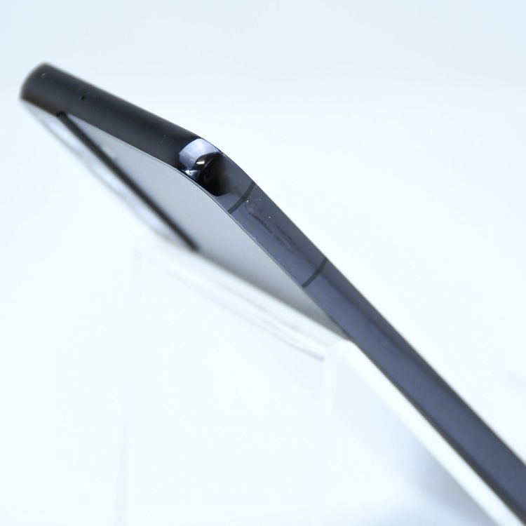 【液晶美品*電池良好】 docomo SIMフリー Galaxy S22 ファントムブラック