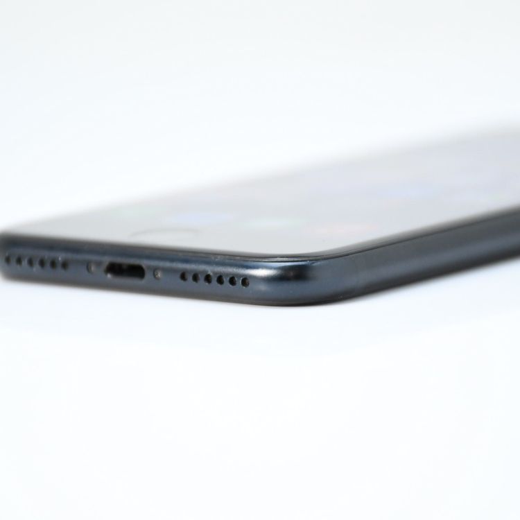 ��ư��ġ��Хåƥ꡼��������100���au SIM�ե꡼iPhoneSE �裳���� 64GB