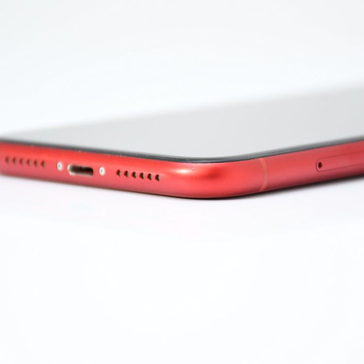 �ڱվ����ʡ������Хåƥ꡼82���SIM�ե꡼ iPhone XR 128GB ��å�