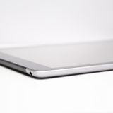 �����ʡ�docomo SIM�ե꡼iPad ��5���� 128GB ���ڡ������쥤