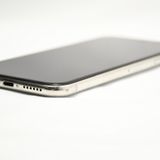au SIM�ե꡼ iPhone XS 64GB ����С�