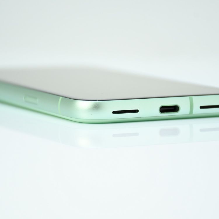 �ڿ���Ʊ�͡�SIM�ե꡼ Google Pixel 8a 128GB ������