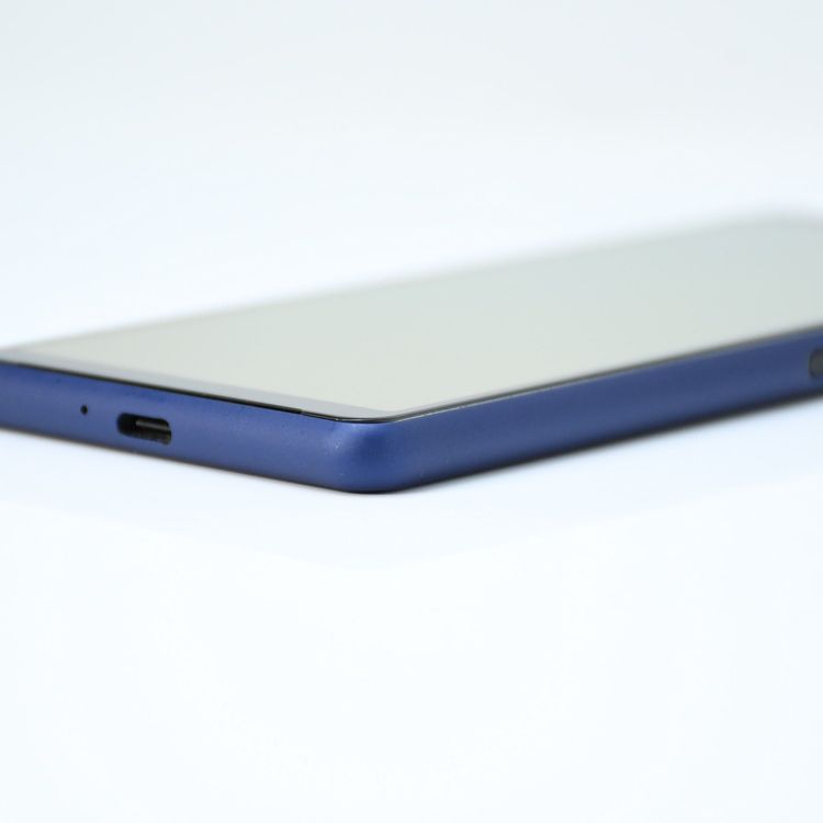 �ڿ���Ʊ�͡�SIM�ե꡼ Y!mobile Xperia 10 II A001SO �֥롼