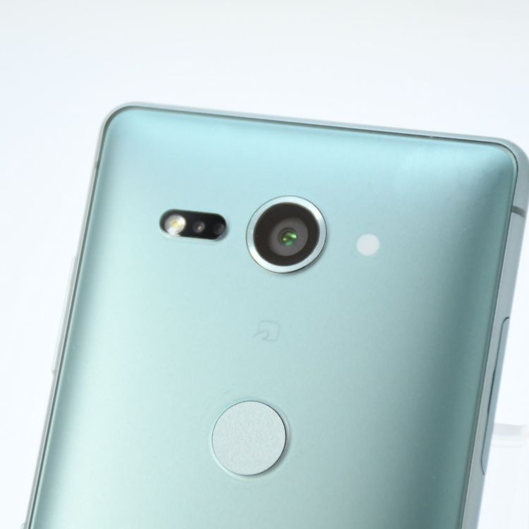 �ڱվ����ʡ�SIM�ե꡼ docomo Xperia XZ2 Compact SO-05K