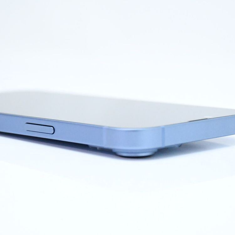 ڽХåƥ꡼ 100SIMե꡼ iPhone14 128GB ֥롼