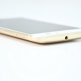 �����ʡ�au SIM���å�����Ѥ� HTC 10 HTV32 �ȥѡ��� �������