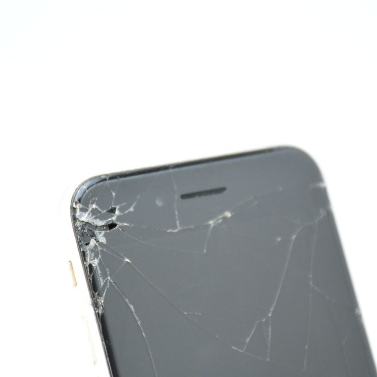 ��ư��ġ��Ҥӳ�����������85%��SIM�ե꡼iPhone SE �裳���� 128GB�������饤��