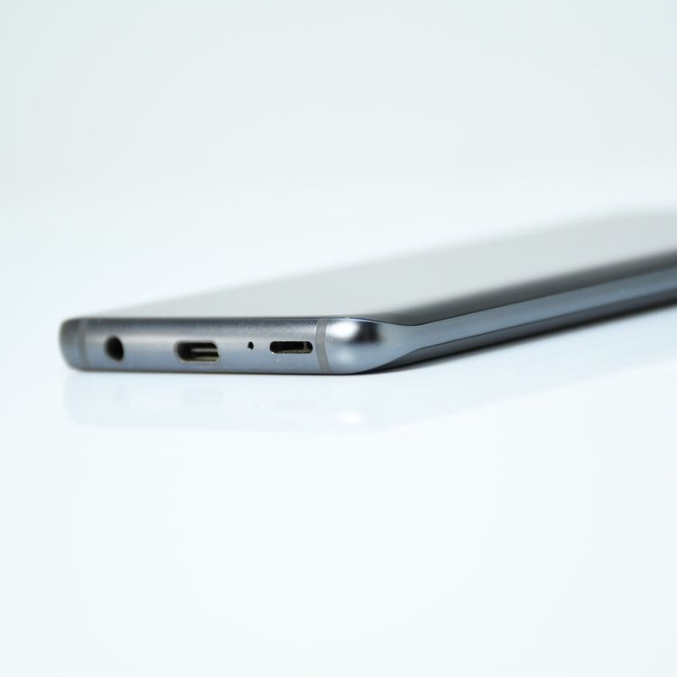 �������ɹ���SIM�ե꡼ docomo Galaxy S9 SC-02K �����˥��� ���졼