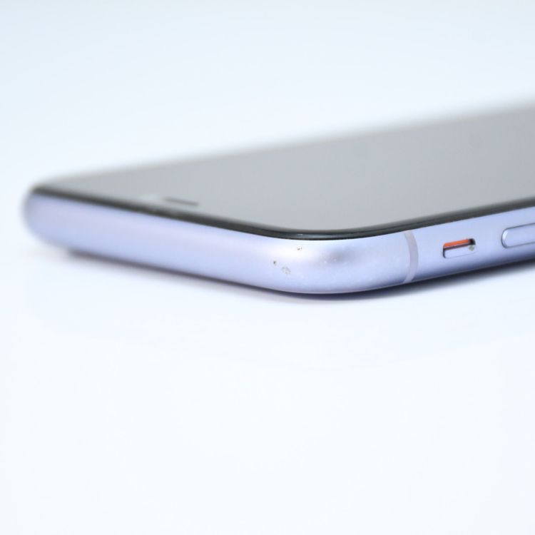 ��Face ID����󥯡���������81���SIM�ե꡼ iPhone11 64GB �ѡ��ץ�