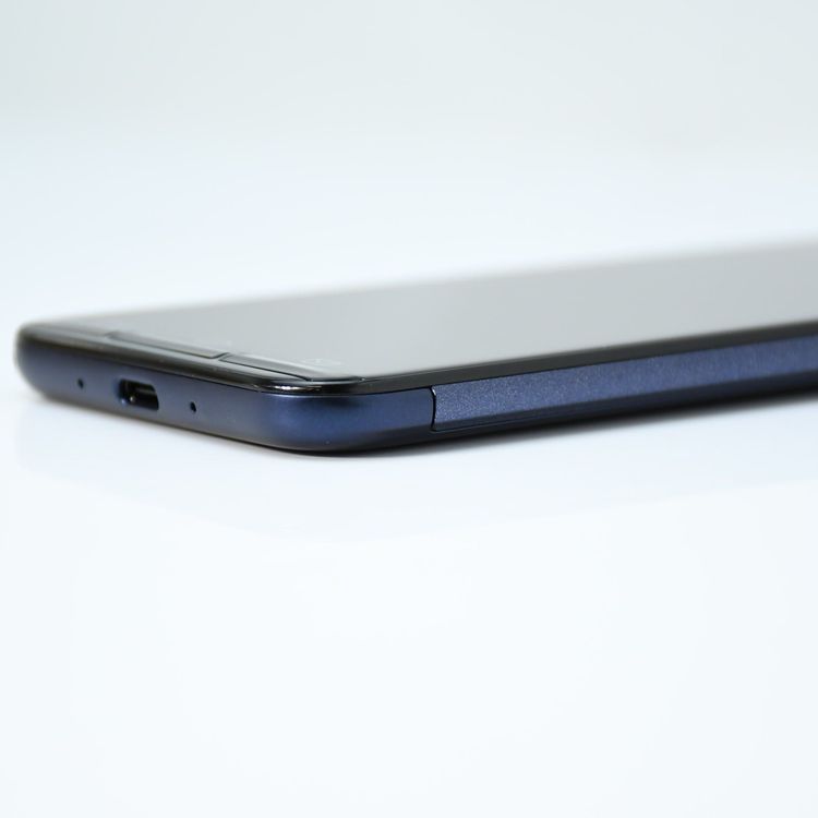 �������ɹ���SIM�ե꡼ docomo ���󤷤󥹥ޥ� KY-51B �ͥ��ӡ�