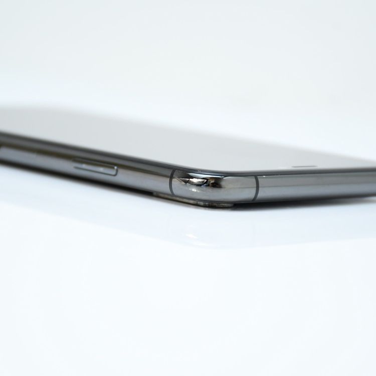 �ڱվ����ʡ������Хåƥ꡼84���SIM�ե꡼ iPhone XS 256GB ���ڡ������쥤