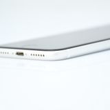 �����ʡ�docomo iPhone SE �裲���� 64GB �ۥ磻��