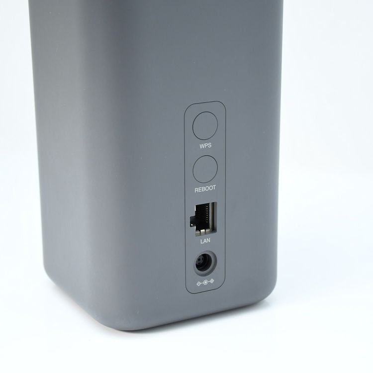 �ڿ���Ʊ�͡�docomo �ۡ���롼���� home 5G HR01 ���������졼
