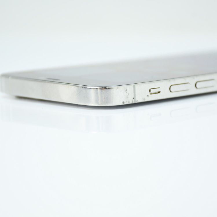 ���������ư���ǽ����°�ʴ�����docomo SIM�ե꡼ iPhone12 Pro 128GB