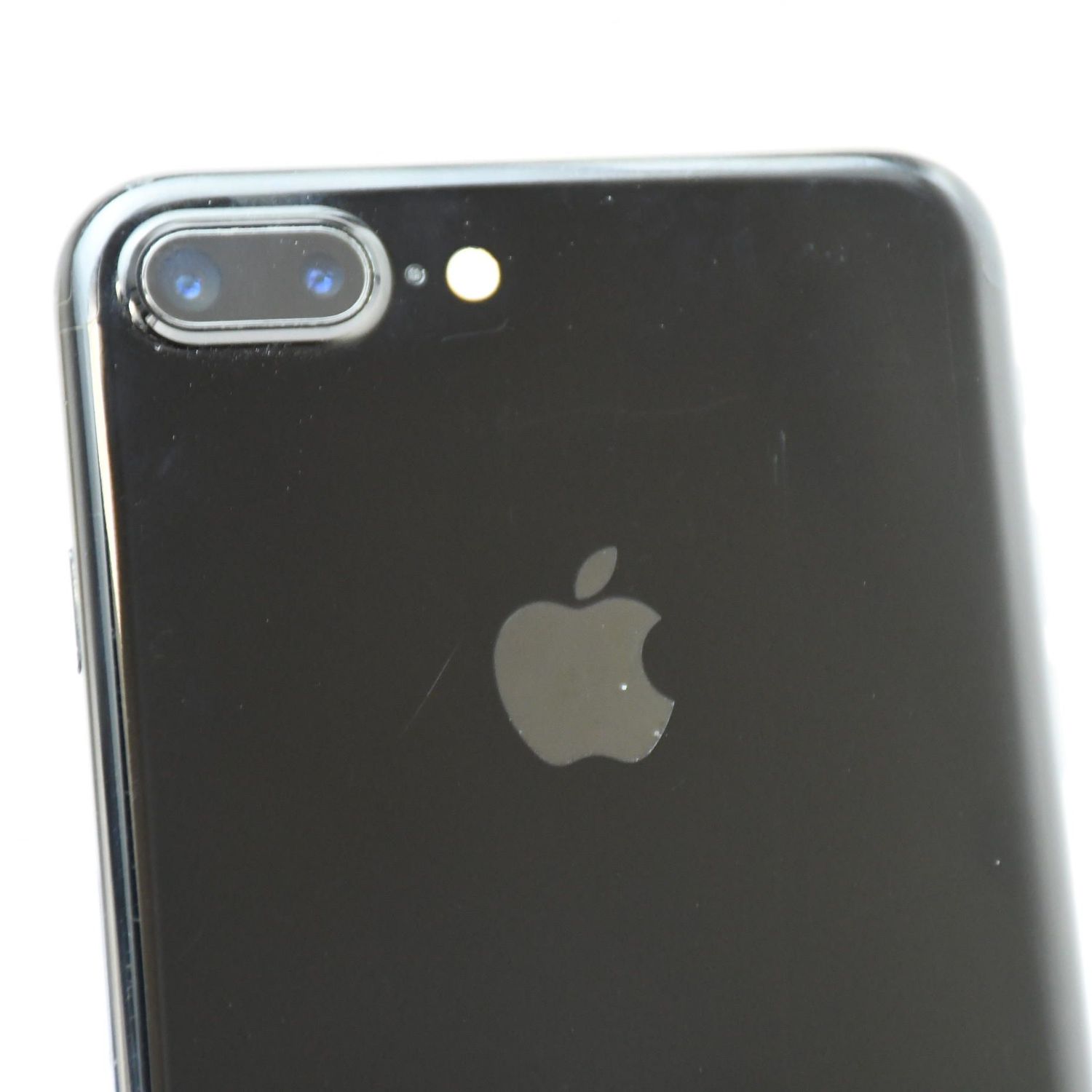 ムスビー｜【液晶美品】SIMフリー iPhone7 Plus 128GB ジェット 