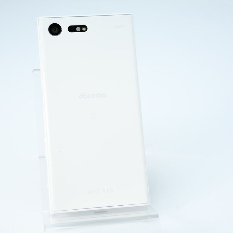 �ڱվ����ʡ������ɹ���docomo Xperia X Compact SO-02J �ۥ磻��