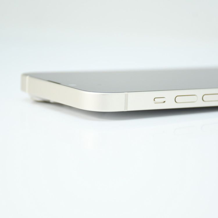 �����ʡ������Хåƥ꡼��������83%��SIM�ե꡼iPhone14 128GB �������饤��