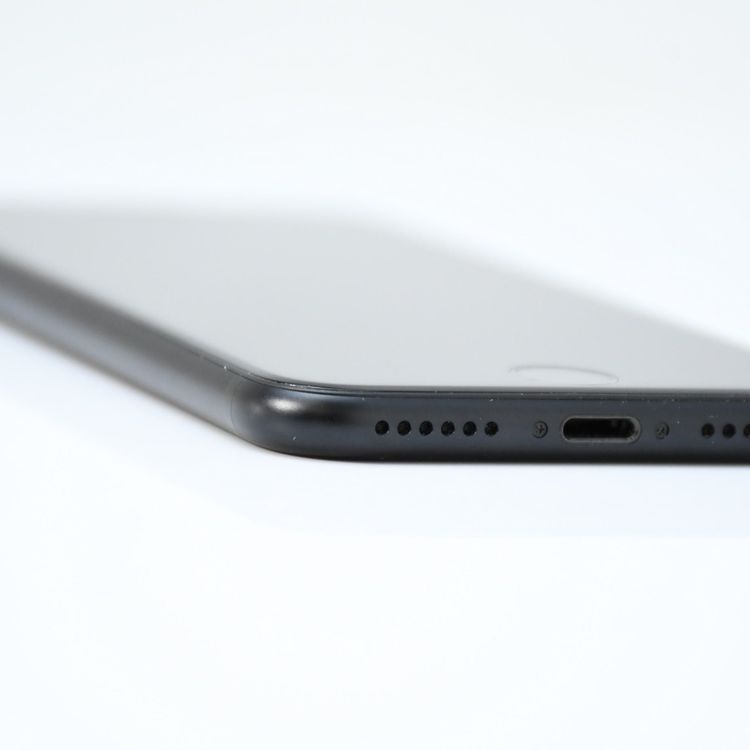 �����ʡ������Хåƥ꡼��������85���SIM�ե꡼ iPhone SE �裲���� 64GB �֥�å�